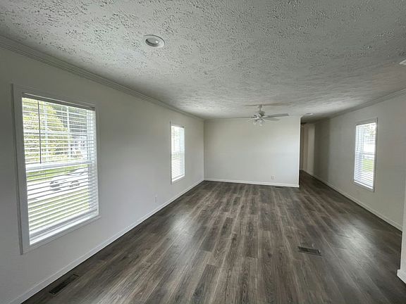 3rd image of 10201 W Beaver St #270