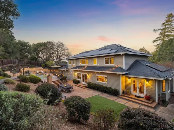 20 Deer Valley Court, Petaluma, CA 94952