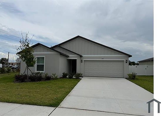 1st image of 2167 Lone Oak Ln