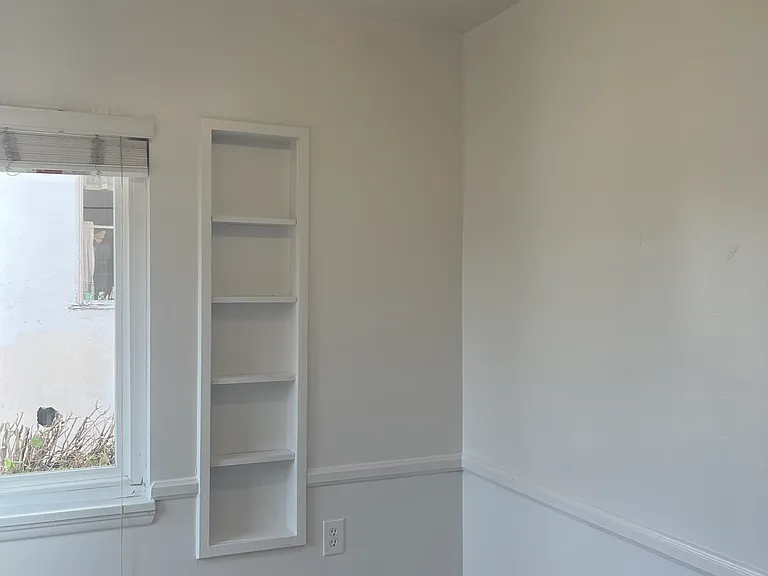 1849 N Harvard Blvd #4 — Photo 14