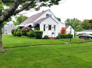 935 Marshall Dr, Erie, PA 16505
