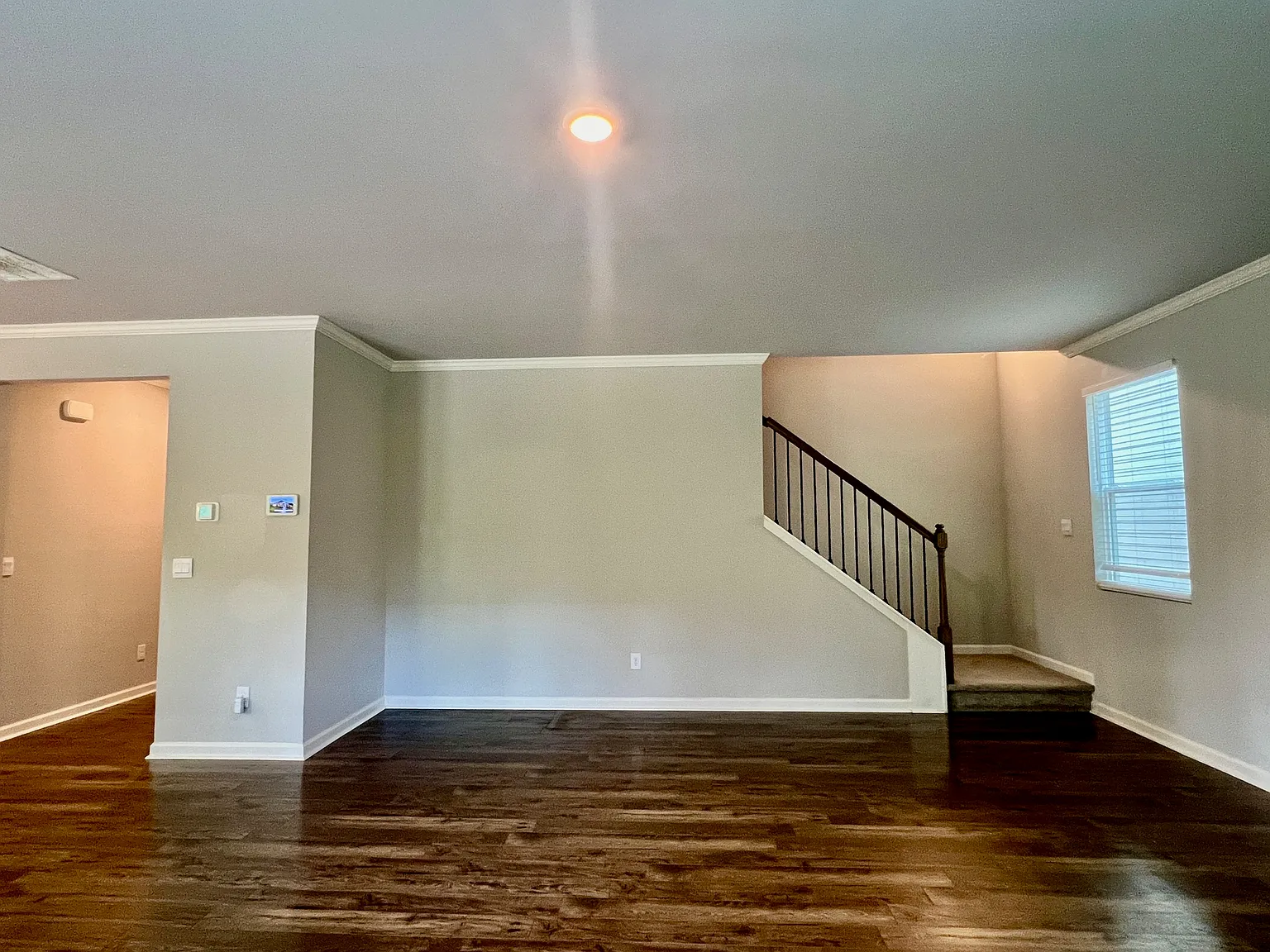 5 bed, 2788 sqft, $2,400 — Photo 4