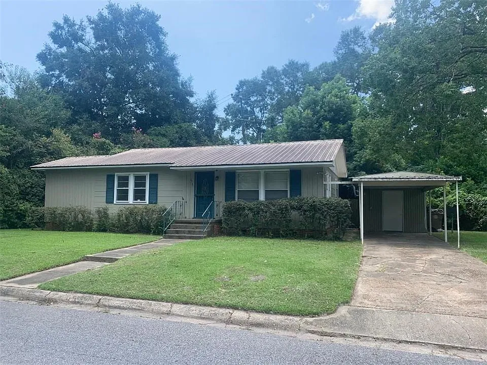 2307 Emogene St