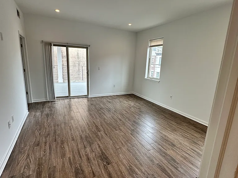 1128 S 19th St #B — Photo 13