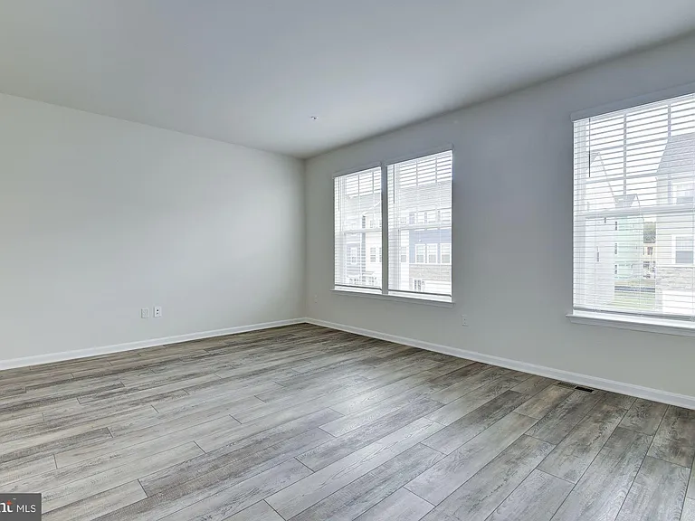 3012 Cardinal Bluff Ct — Photo 3