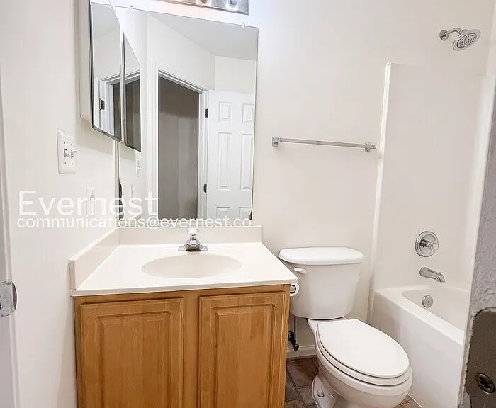 1101 Highpointe Blvd — Photo 18