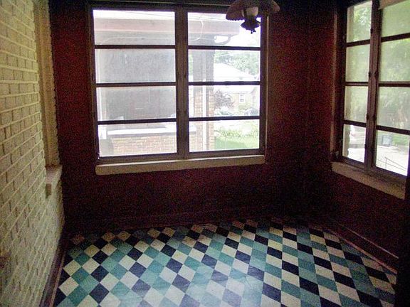 3rd image of 3811 Kenker Pl