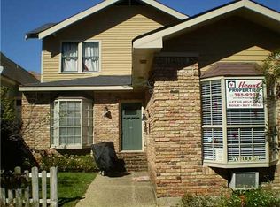 792 Water St, Biloxi, MS 39530