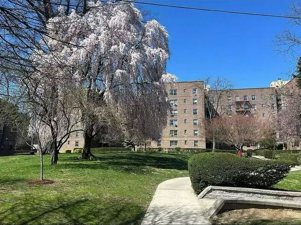14735 38th Ave #C23, Flushing, NY 11354