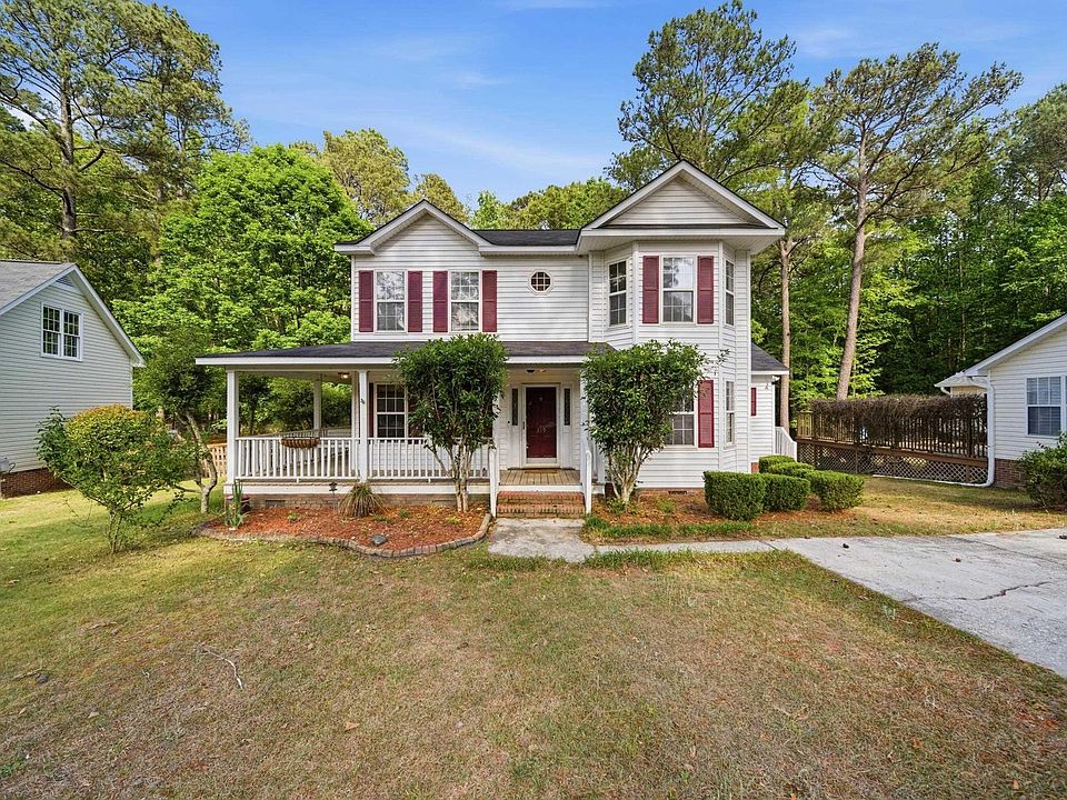 1st image of 319 Brook Hollow Dr