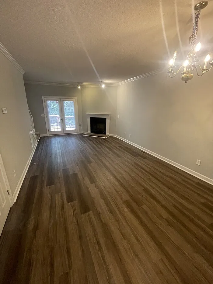 2 bed, 2.5 bath, 1250 sqft, $1,475 — Photo 2