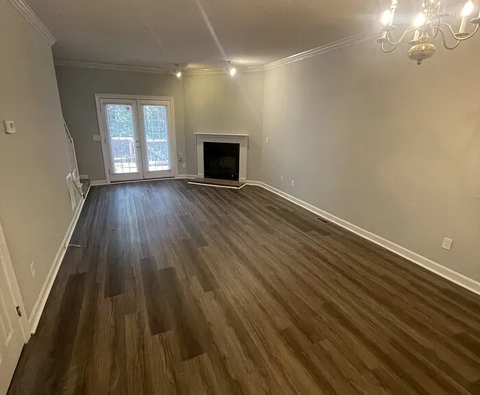 6140 Loch Laural Ln — Photo 2