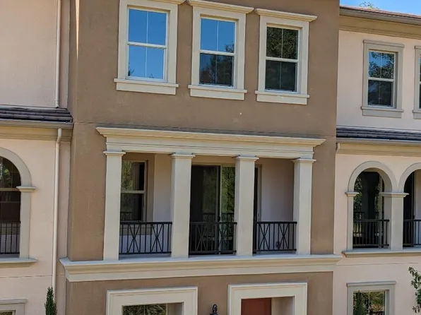 1060 Darwin Ter #3, Sunnyvale, CA 94085