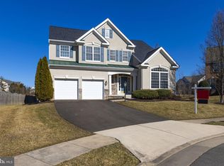 10649 Heron Ridge Ct, Manassas, VA 20112