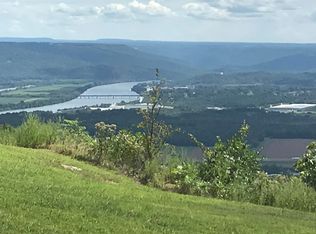 175 W West View Dr, South Pittsburg, TN 37380