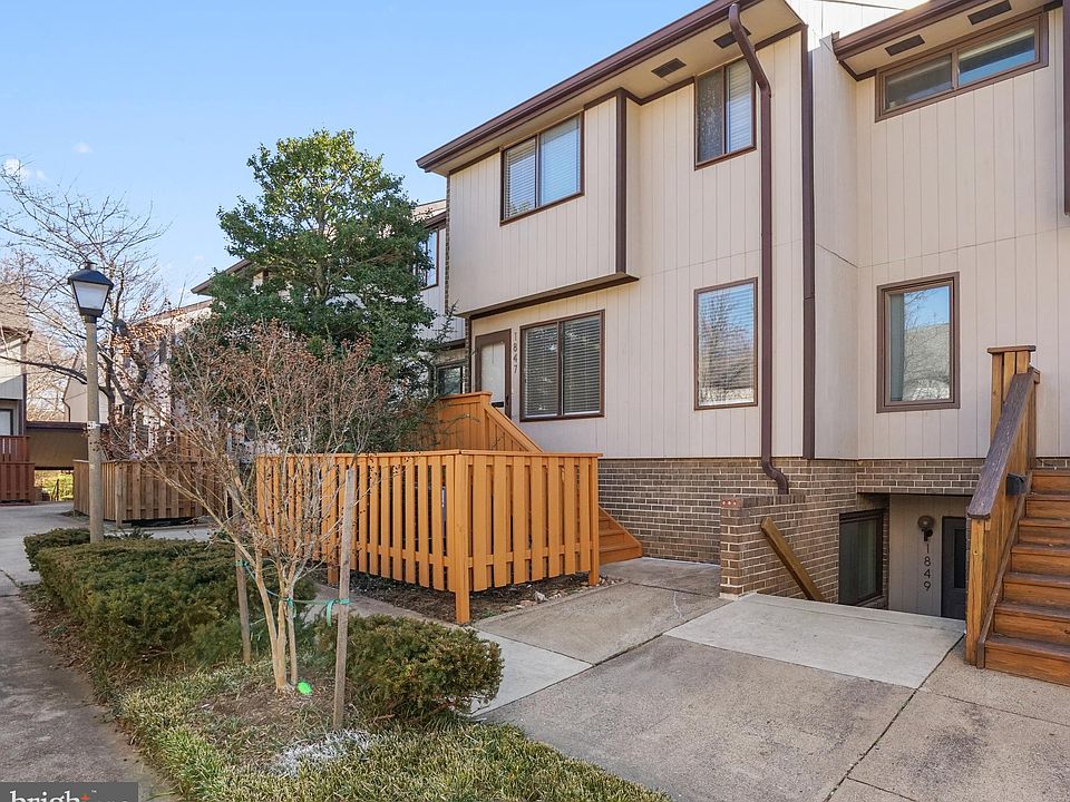 1st image of 1847 Westwind Way