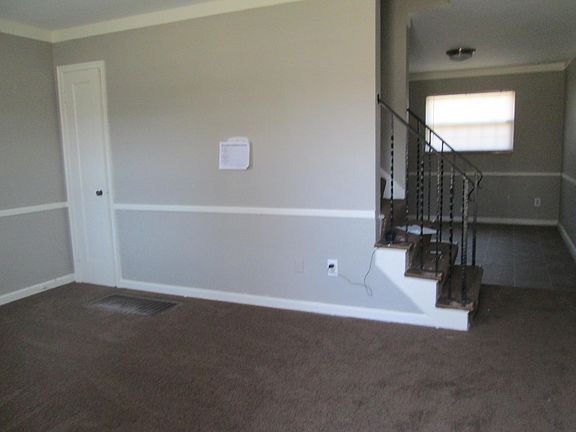 2nd image of 404 Mayfair Blvd