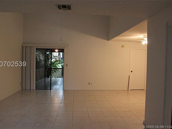 2nd image of 6187 Laurel Ln APT B