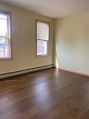 Rented by Capri Jet Realty Corp | media 11