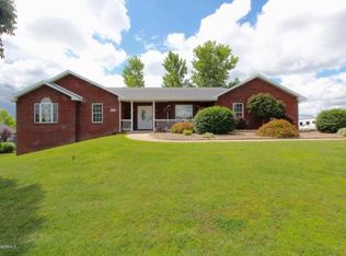 6809 Sunrise Acres Dr, Jefferson City, MO 65101