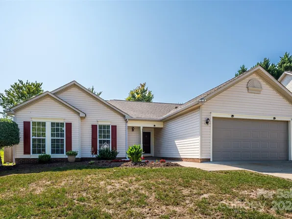 9430 Monarda Ct, Charlotte, NC 28216