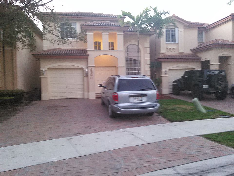 1st image of 6966 NW 116th Ct