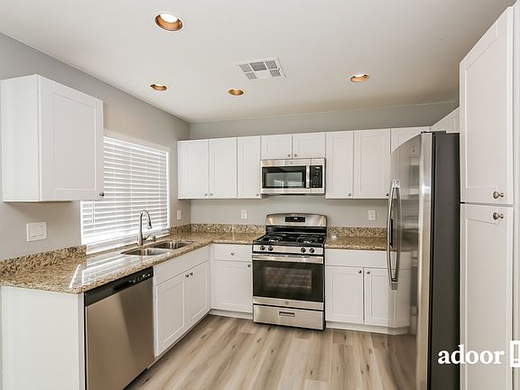 2nd image of 611 Rancho Del Norte Dr
