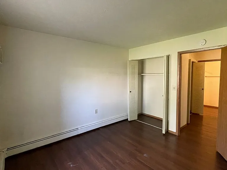 Southside Apartments — Photo 13