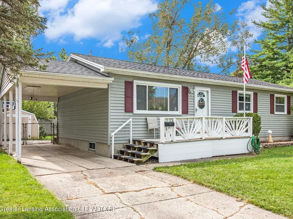 3713 Malibu Dr, Lansing, MI 48911
