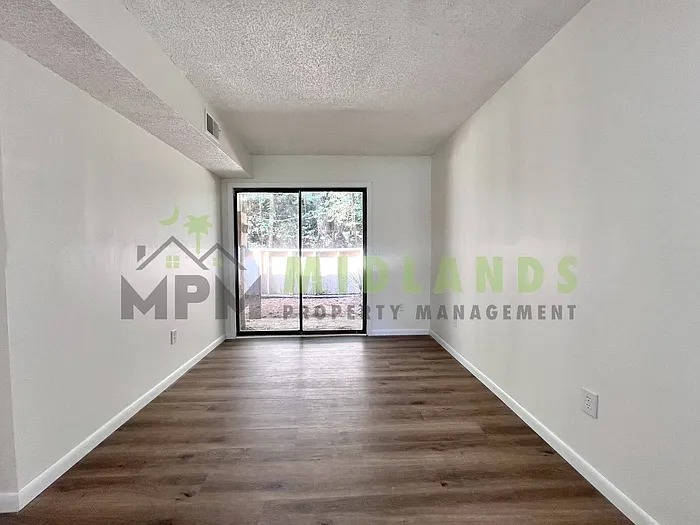 233 Timber Ct — Photo 12