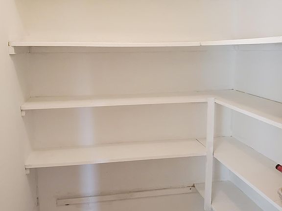 5th image of 5424 Central Ave Suite 2