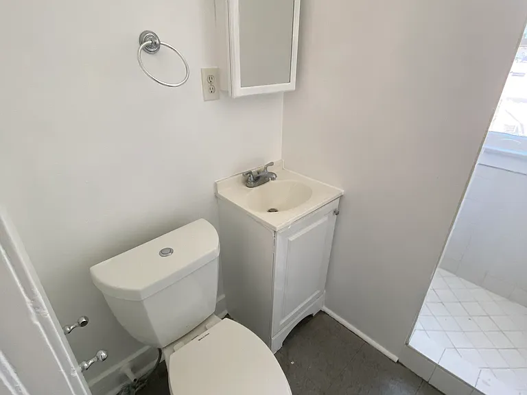 3620 Santa Fe Ave #15 — Photo 6