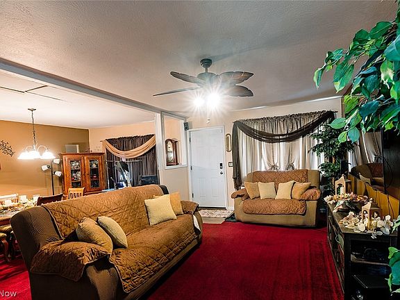 5th image of 4624 Meadow Ln