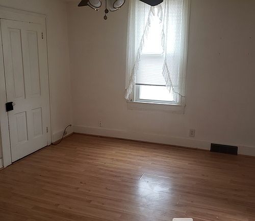 2nd image of 408 Broadway St
