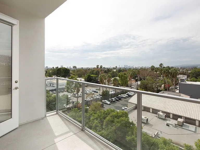 Signature Collection Home Balcony