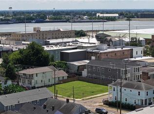 630 Saint James St, New Orleans, LA 70130