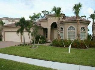 9159 Pineville Dr, Lake Worth, FL 33467