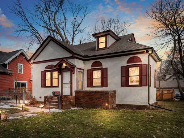 1110 Thomas Ave N, Minneapolis, MN 55411