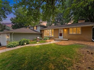 2596 Deckner Ave, Green Bay, WI 54302