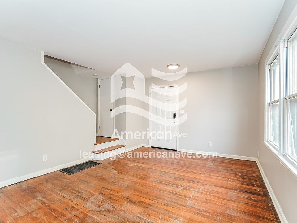 767230_003_wm_-_living_room_13625701.jpg