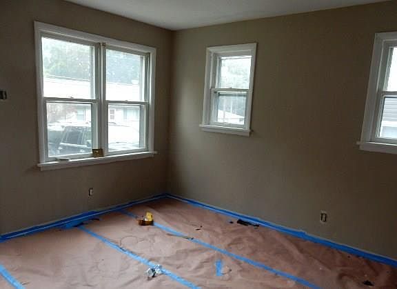 4th image of 44 Becker Dr