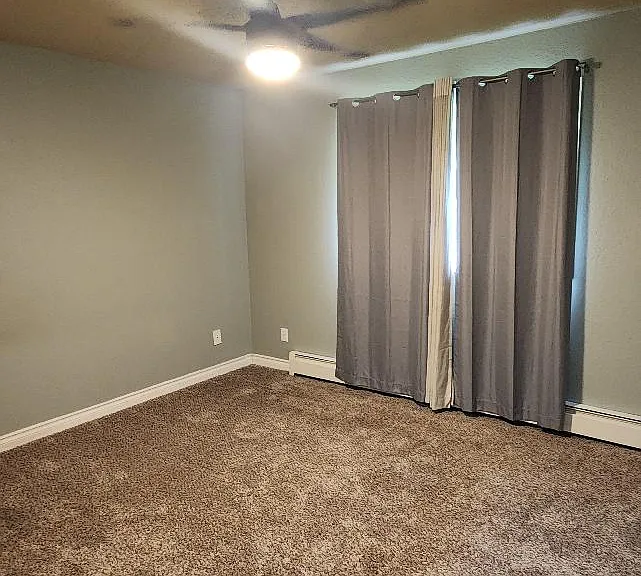 211 McKinley St — Photo 14