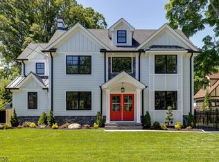 229 Sinclair Pl, Westfield, NJ 07090