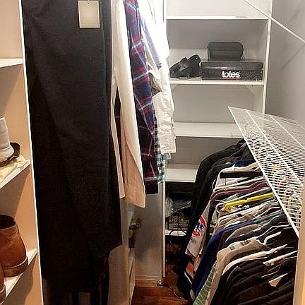 Walk-in closet