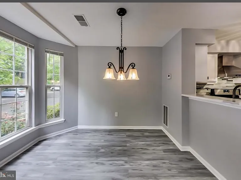 9908 Spanish Oak Way #73 — Photo 9