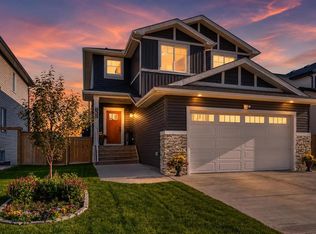 835 N Lakewood Cir, Strathmore, AB T1P 0G7