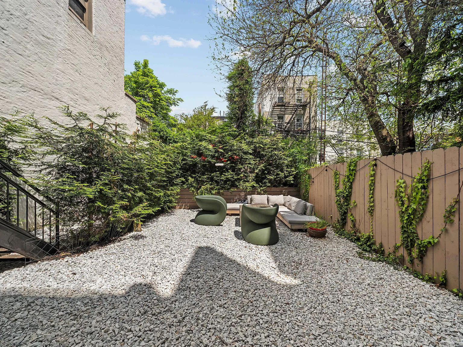 301 Degraw Street — Photo 3