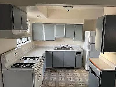4th image of 1601 Vail Pl SE #1