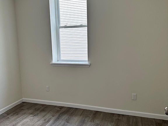 5th image of 1126 N 41st St Floor 2