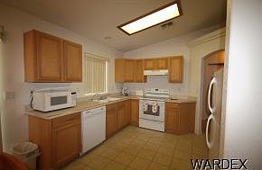 3rd image of 3629 S Beechwood Dr